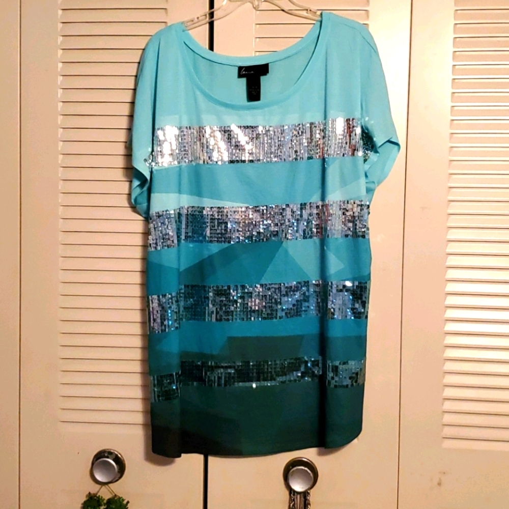 Blue ombre tee